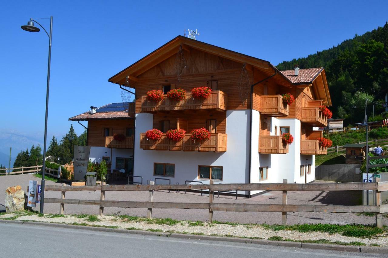 Garni & Wellness Anderle Hotel Vignola  Bagian luar foto
